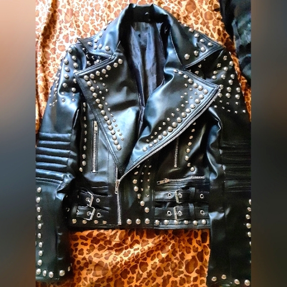 NWOT STUDDED VEGAN LEATHER JACKET - Picture 2 of 4